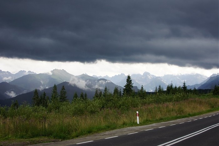 Tatry z drogi...